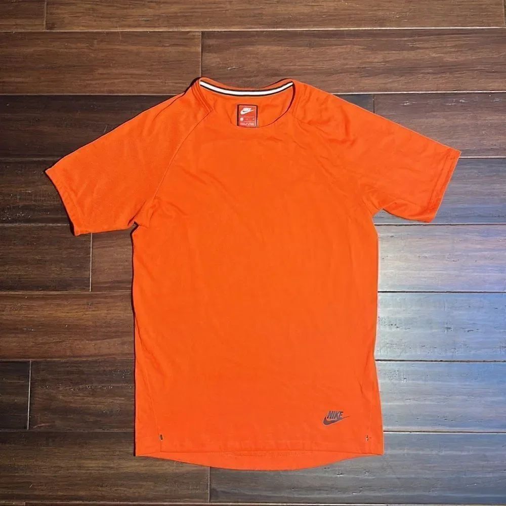 Nike Men Shirt